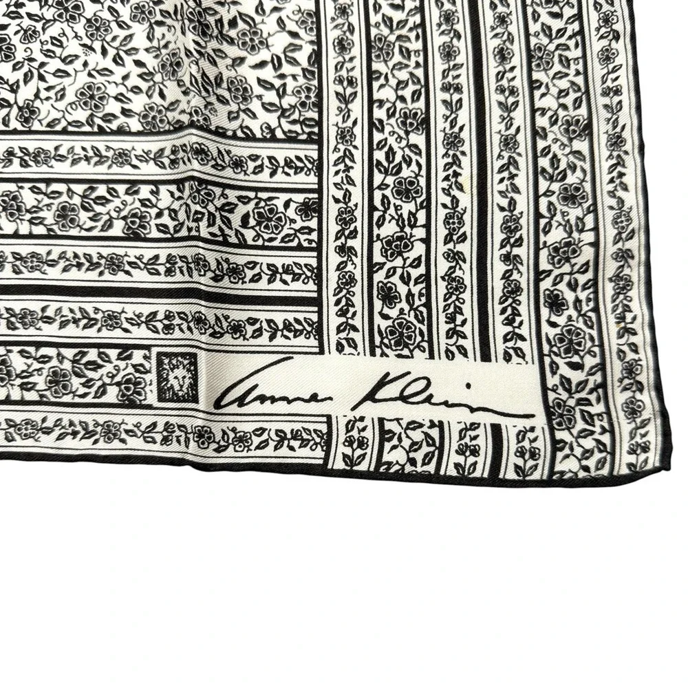 Anne Klein Robinson Golluber Silk Scarf White Black Floral Vintage 21